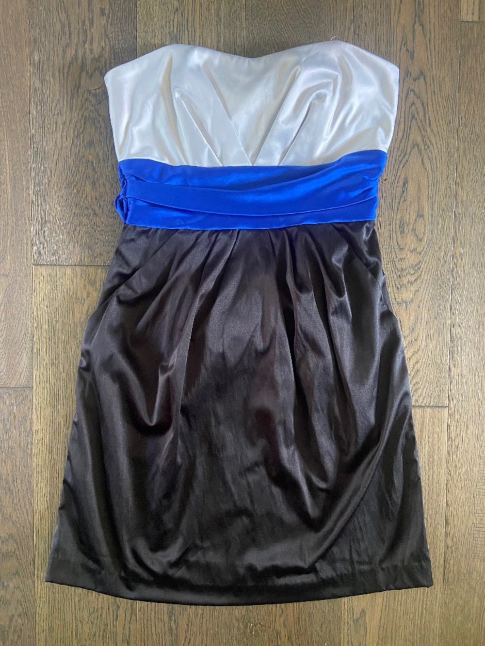 Size 4 Strapless Colorblock Satin Mini Dress with Back Bow